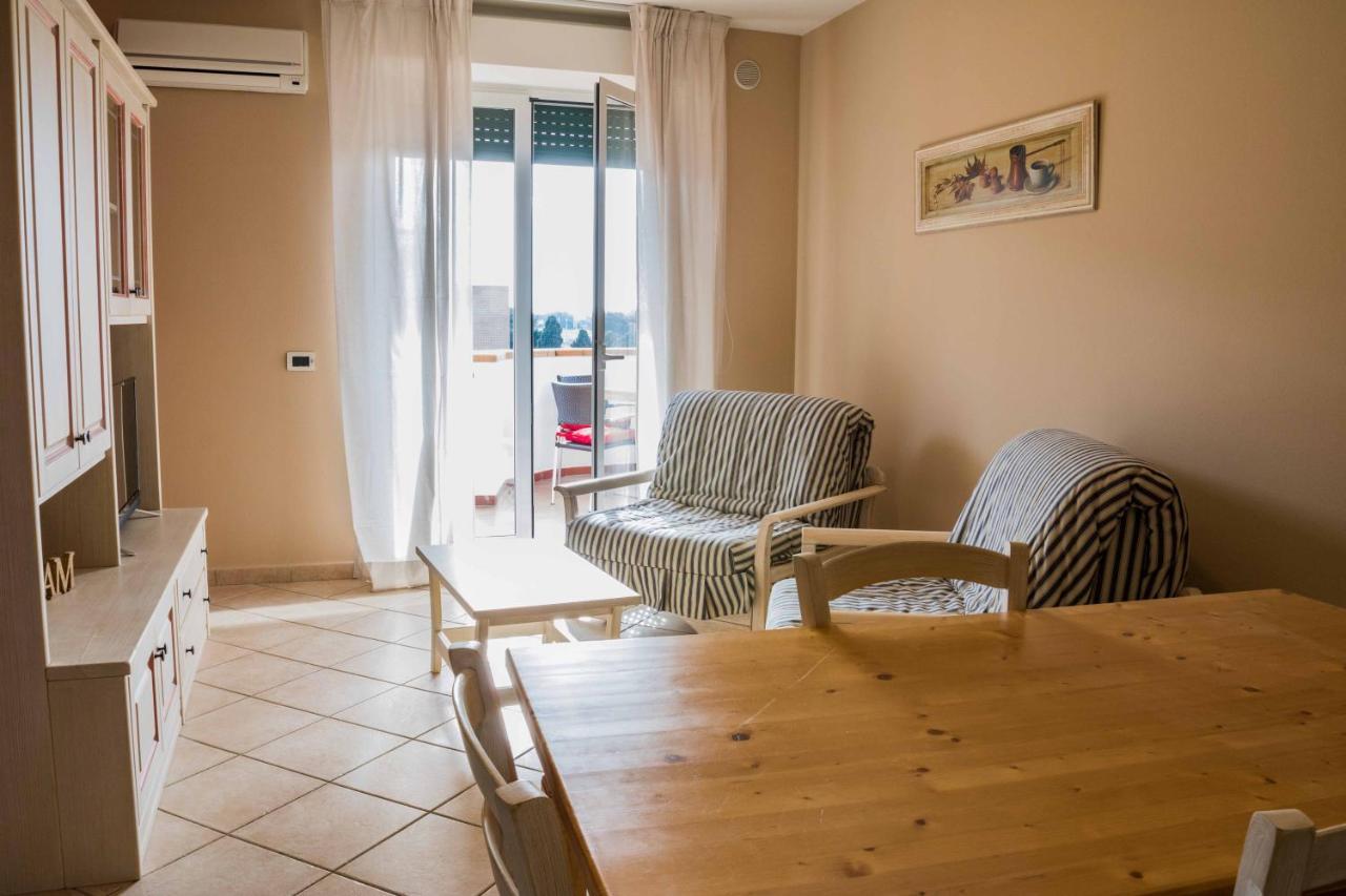 Le Residenze Di Santa Costanza - Le Dimore Aparthotel San Vincenzo Ngoại thất bức ảnh